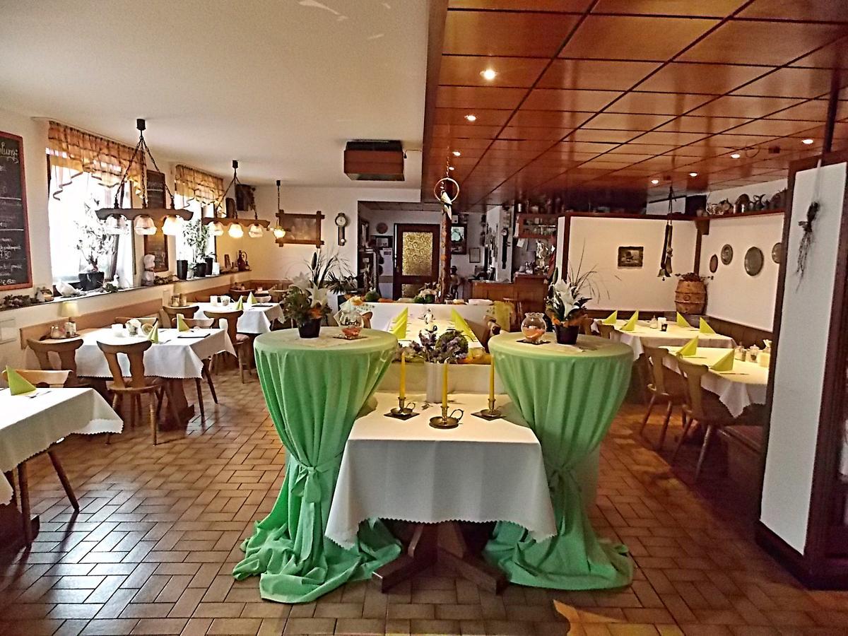 Gasthof Goldener Stern Аален Екстериор снимка